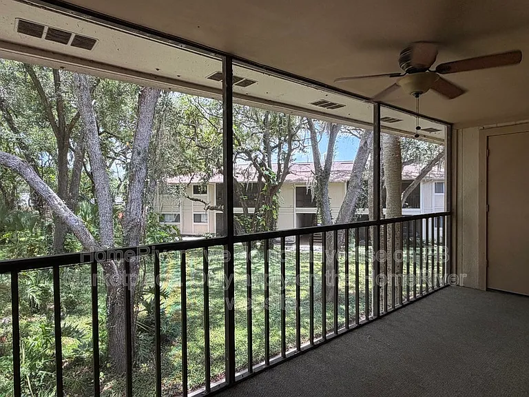 6010 Laketree Ln #H — Photo 4