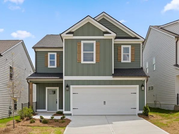 9156 Glimmer Ln, Ooltewah, TN 37363