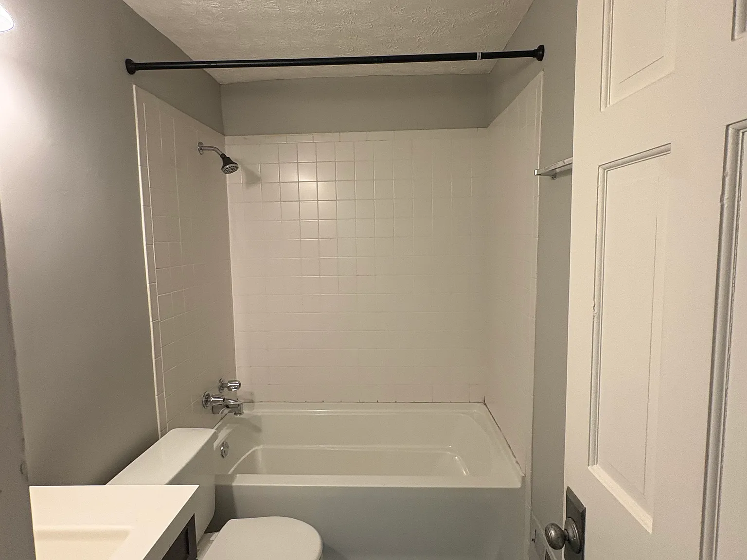 2 bed, 900 sqft, $1,100 — Photo 4