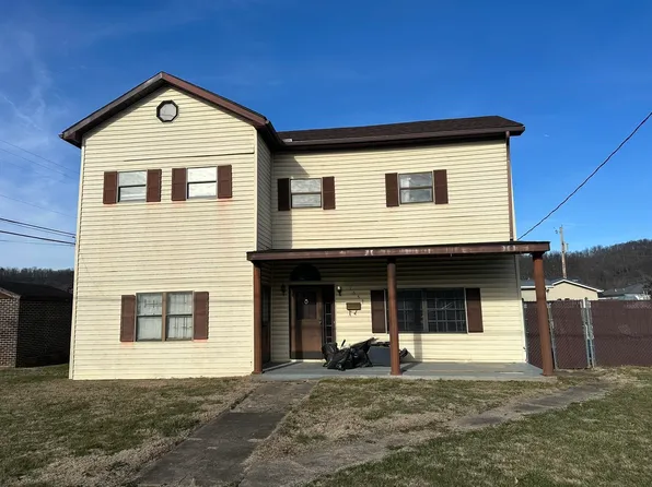 1657 N 2nd St, Ironton, OH 45638
