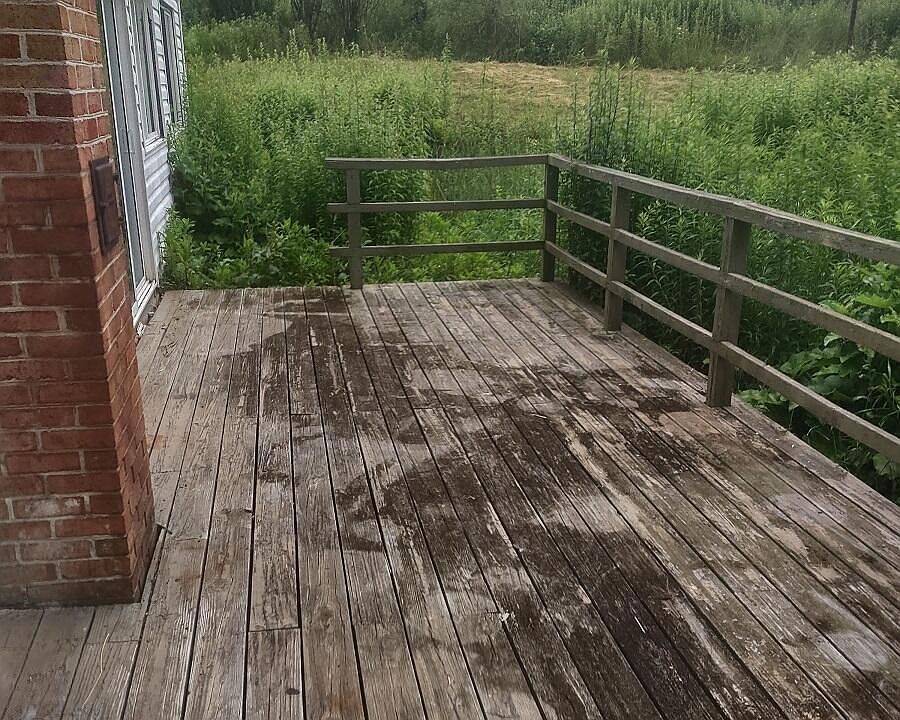 2nd image of 801 Graysville Rd SE