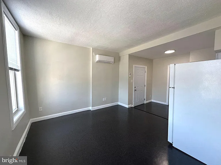 64 W Antietam St #7 — Photo 13