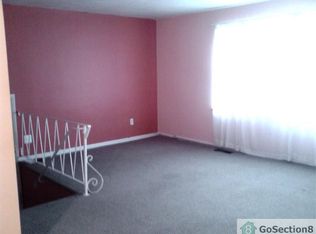 2607 Tremont St, Philadelphia, PA 19152