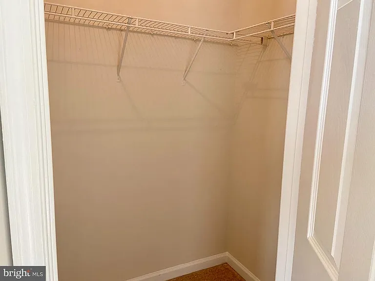 2849 Chinkapin Oak Ln — Photo 17
