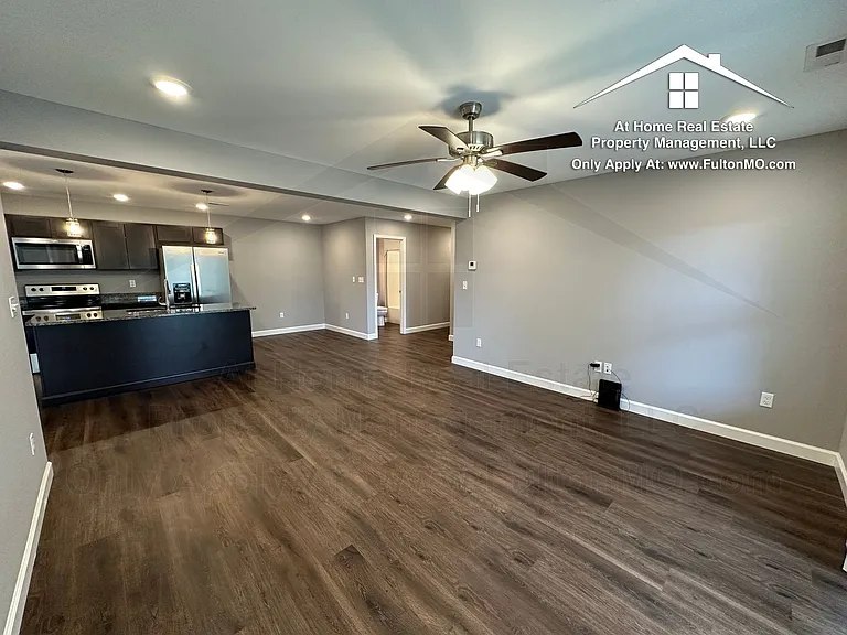 2620 N Bluff St #102 — Photo 3