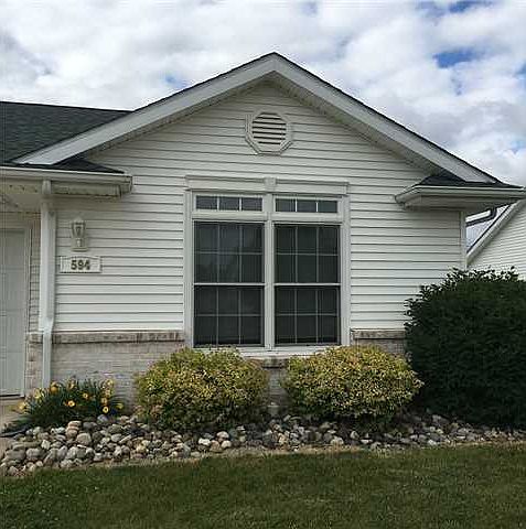 2nd image of 594 Briarheath Dr