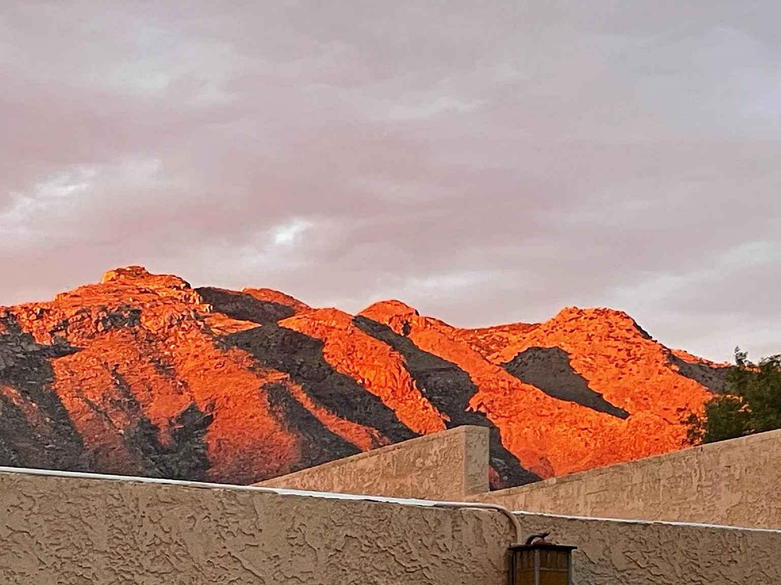 Ecm Townhome, Tucson — Photo 2