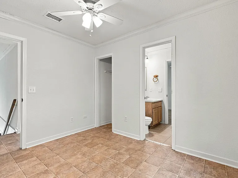 114 Cedar St — Photo 53