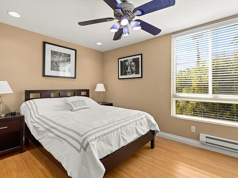 935 Genter St #207 — Photo 18