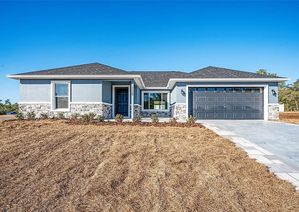 1st image of 161 Bay Rd