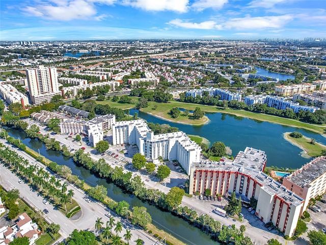 1st image of 306-9682 Fontainebleau Blvd #306