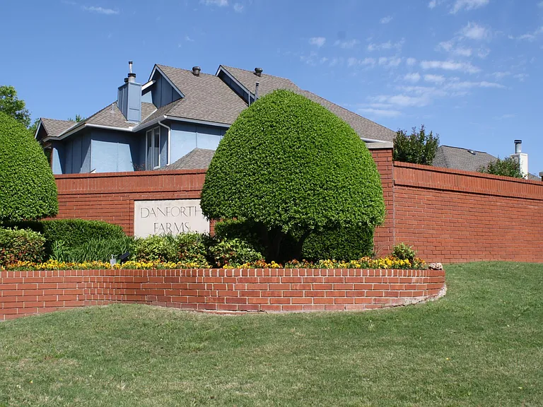 19804 Harness Ct — Photo 35