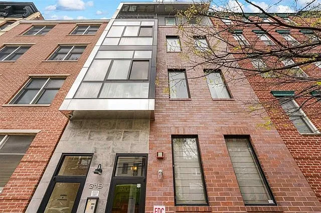 319 Monroe St #2 — Photo 28