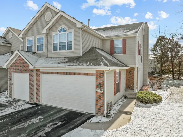 7336 Grandview Ct #7336, Carpentersville, IL 60110