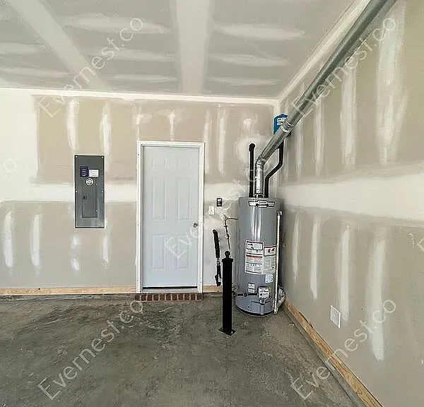 229 Chelsea Park Cir — Photo 50