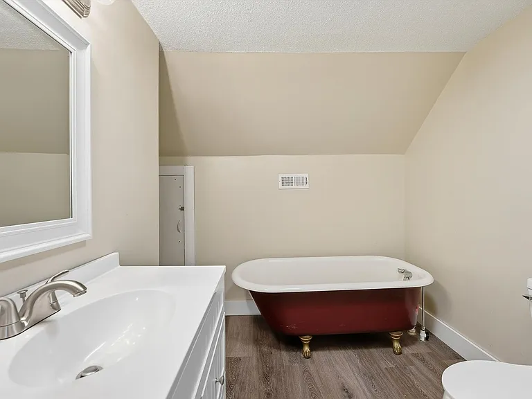 303 Blount St — Photo 13