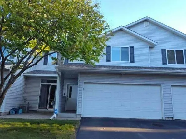 2131 Parkway Ave, Shakopee, MN 55379