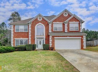 2737 Autumn Lake Ln, Decatur, GA 30034