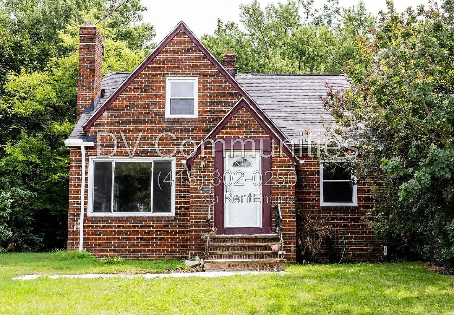 4 bed, 1.5 bath, 1608 sqft, $1,895 — Photo 1
