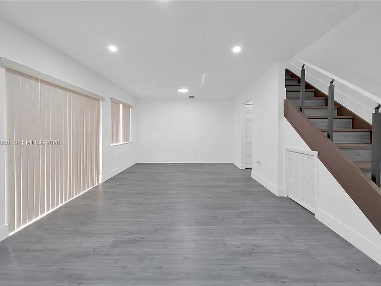 1535 SW 122nd Ave #3-7 — Photo 5