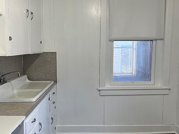 4th image of 2328 Guilford St Unit 2