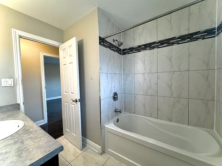1130 Melton Dr #MAIN — Photo 23