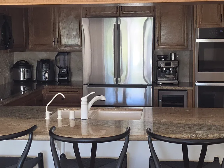 2794 Parkview Dr — Photo 12