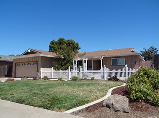 425 Georgetown Ave, Turlock, CA 95382