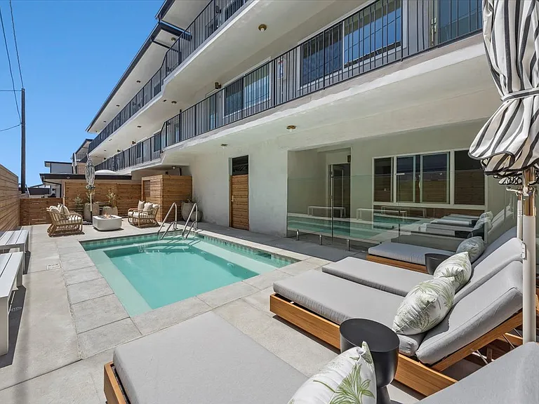 1803 PCH — Photo 11