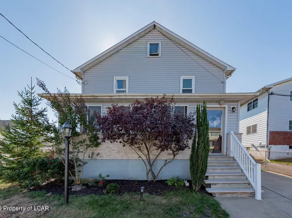 223 E 6th St, Wyoming, PA 18644