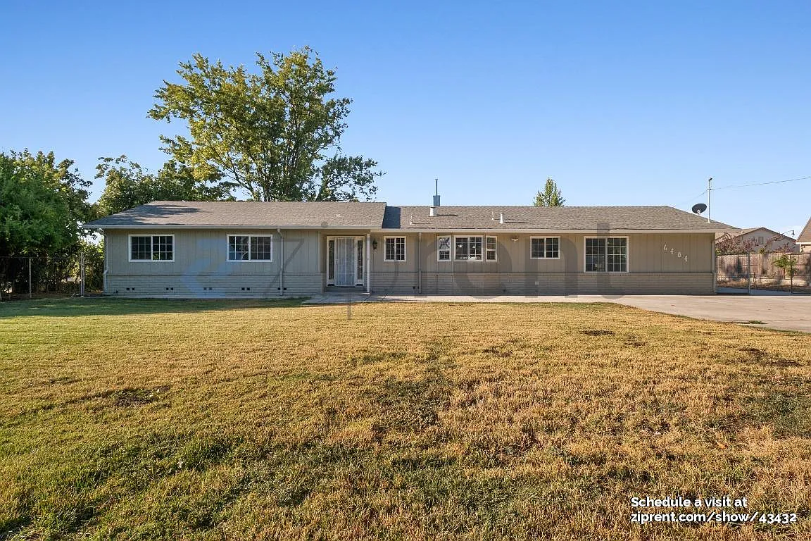 4 bed, 2417 sqft, $3,350 — Photo 3