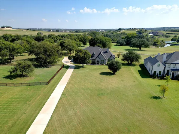 205 Pinnacle Peak Ln, Weatherford, TX 76087