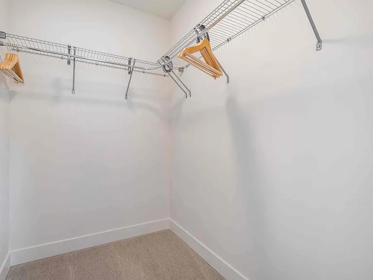 69 W Dravus St — Photo 14