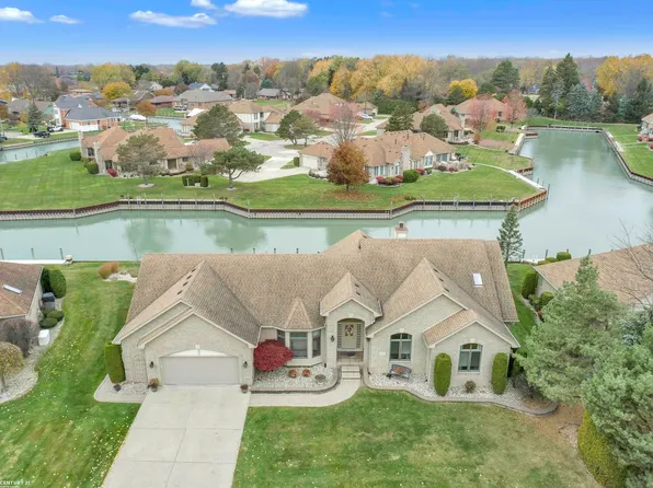 49865 Miller Ct, Chesterfield, MI 48047