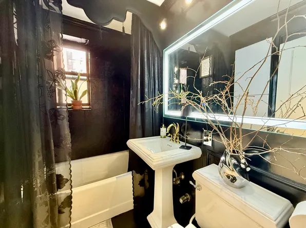 112-25 34th Avenue image 33 of 53