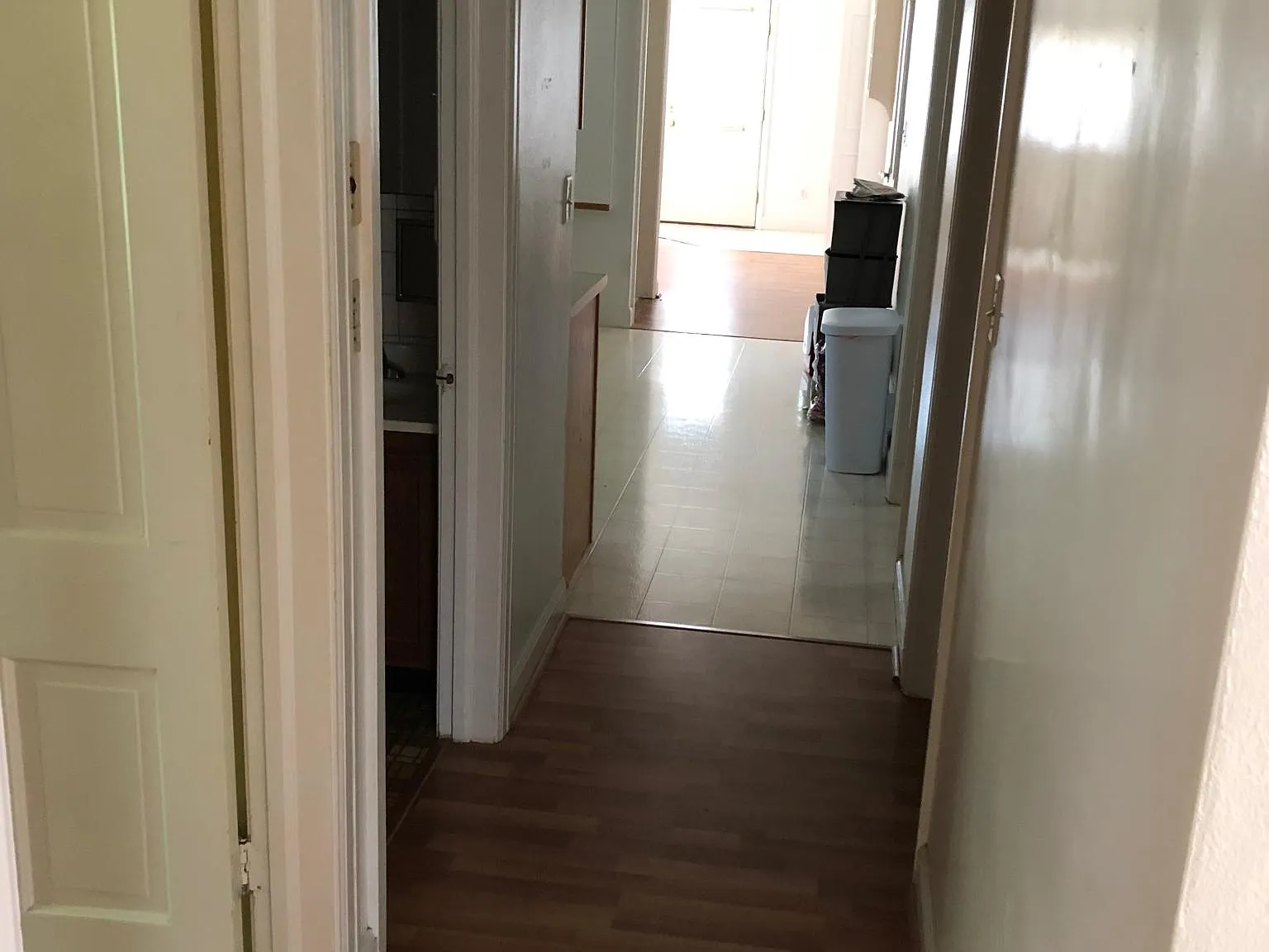 3 bed, 1300 sqft, $2,100 — Photo 3
