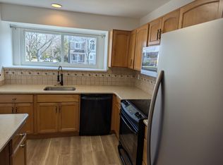 196 Hollow Oak Ct, Hillsborough, NJ 08844