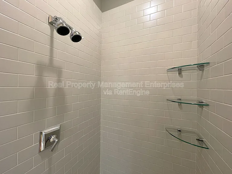 200 Russell M Perry Ave — Photo 14