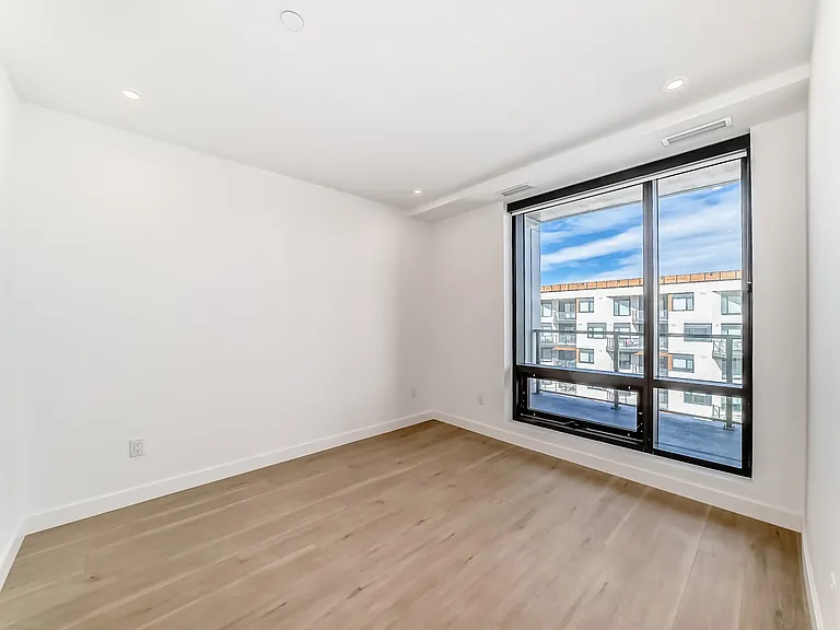 606 Broadcast Ave SW #8375 — Photo 25