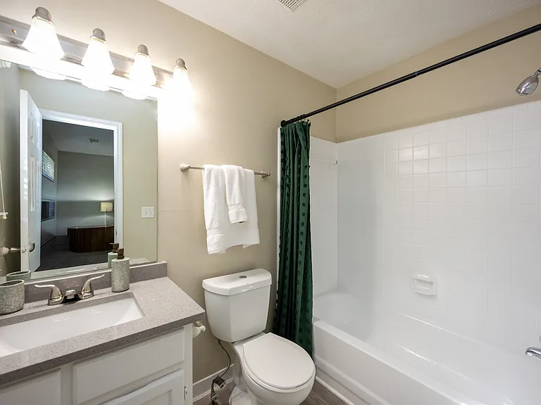 Aqua at Sandy Springs — Photo 43