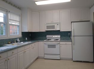 7 Churchill Rd #71, Whiting, NJ 08759