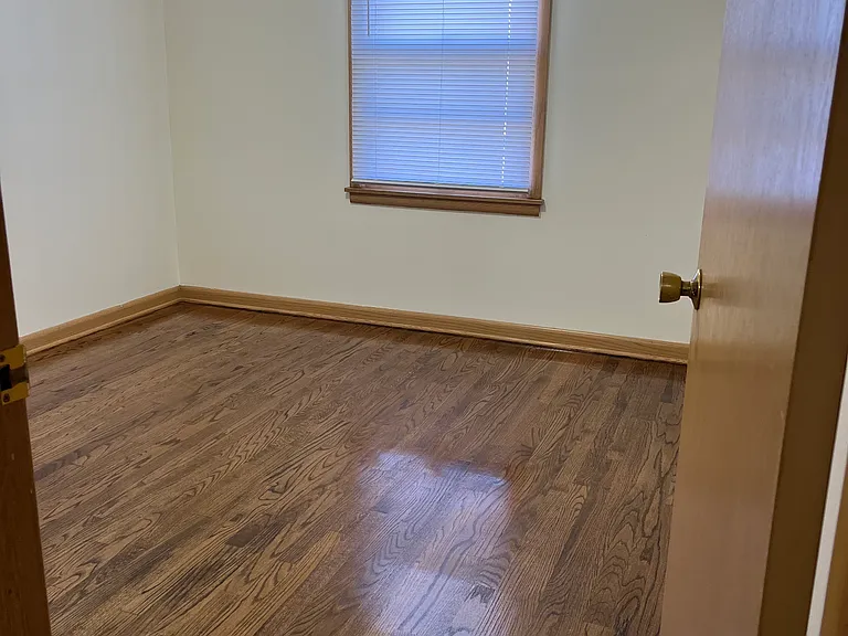 7009 W Tripoli Ave — Photo 5