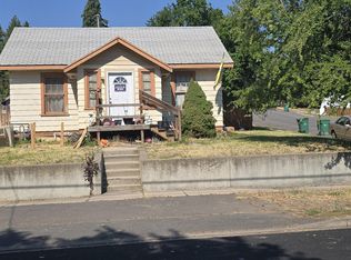 1642 Crescent Ave, Klamath Falls, OR 97601