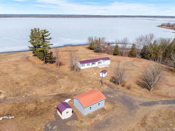 388 Cox Point Rd, Waterborough, NB E4A 2X7