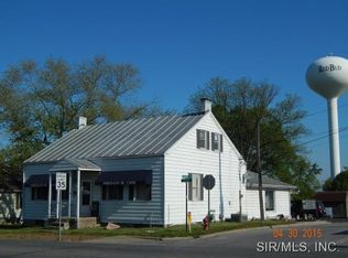301 W Market St, Red Bud, IL 62278