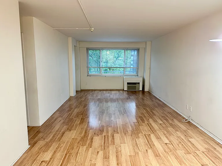 100 York St #7M — Photo 1