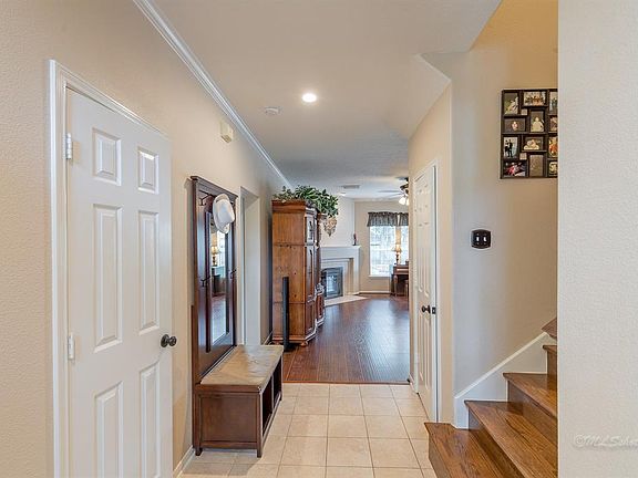 5th image of 1314 Blackheath Ct