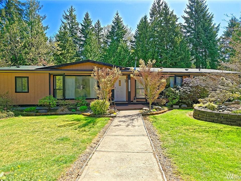 1st image of 18419 222nd Ave E