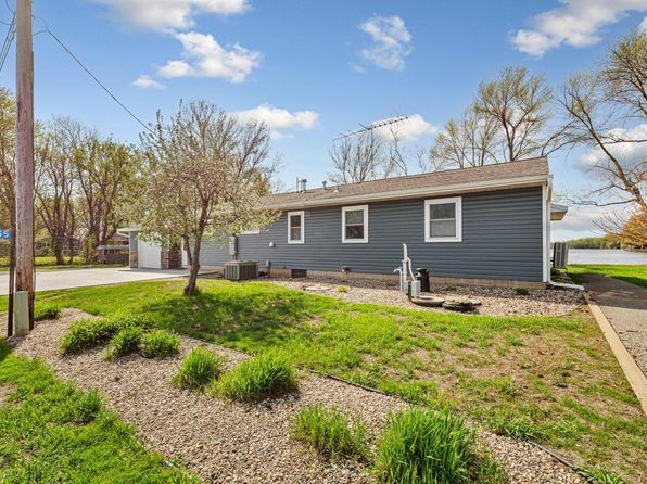 17055 Dickenson Ln, Waterville, MN 56096