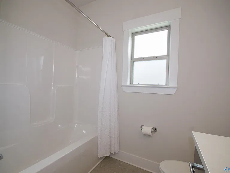 100 Bartram Way — Photo 41